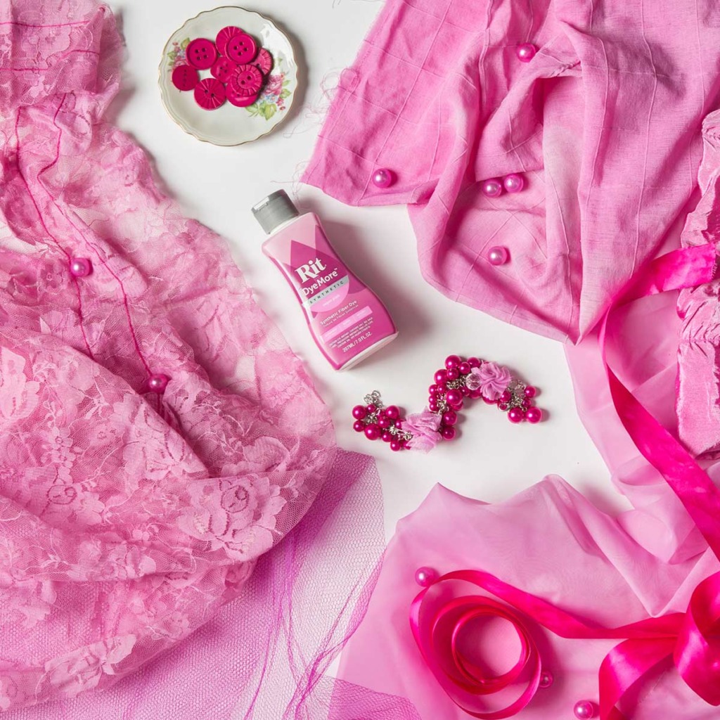 Różowy barwnik do ubrań sztucznych