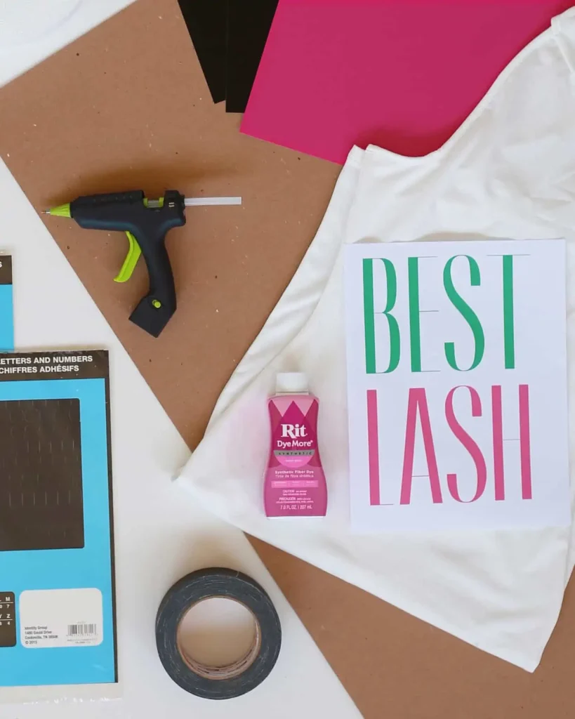 Materiały do wykonania buteleczki tuszu do rzęs