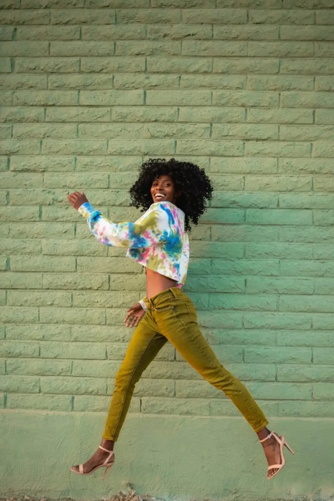 Stylowa bluza bawełniana w stylu tie-dye 