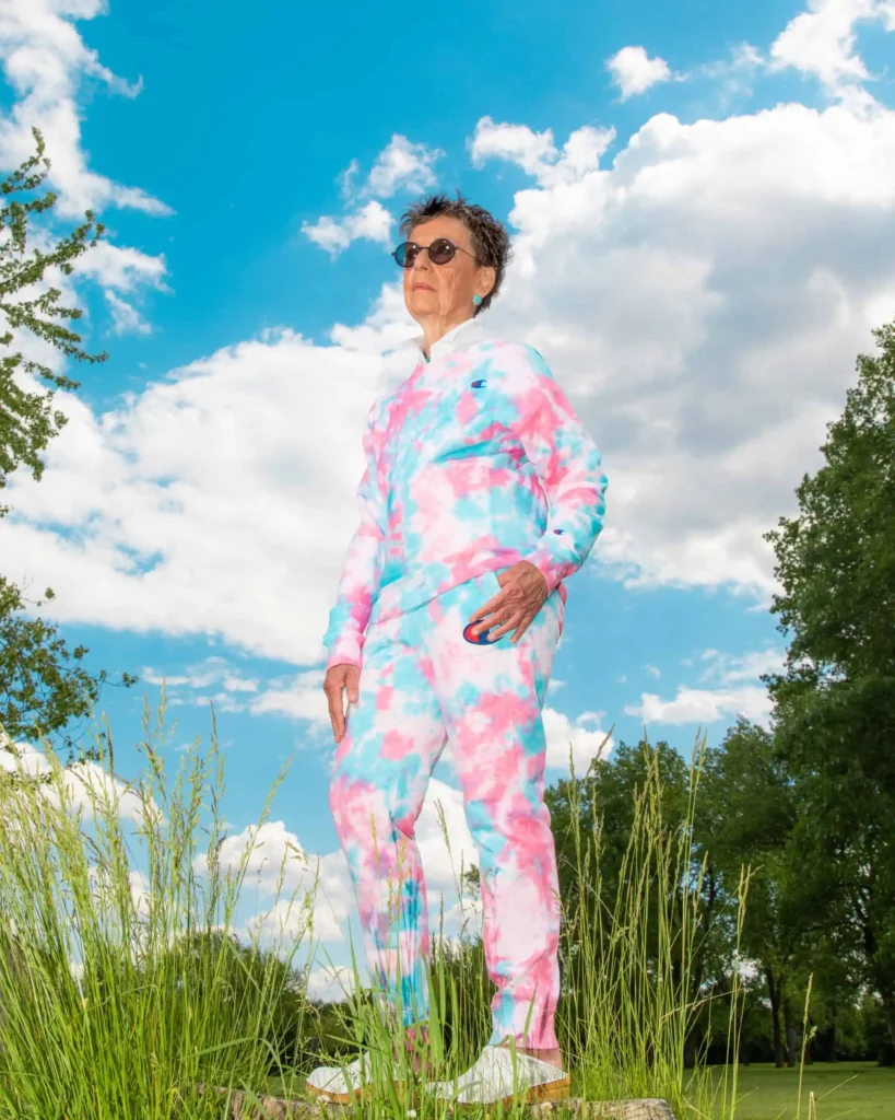 Finalny stylowy dres tie-dye