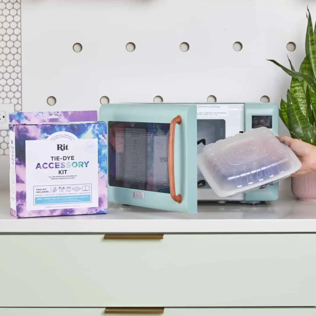 Utrwalanie barwnika w kuchence mikrofalowej